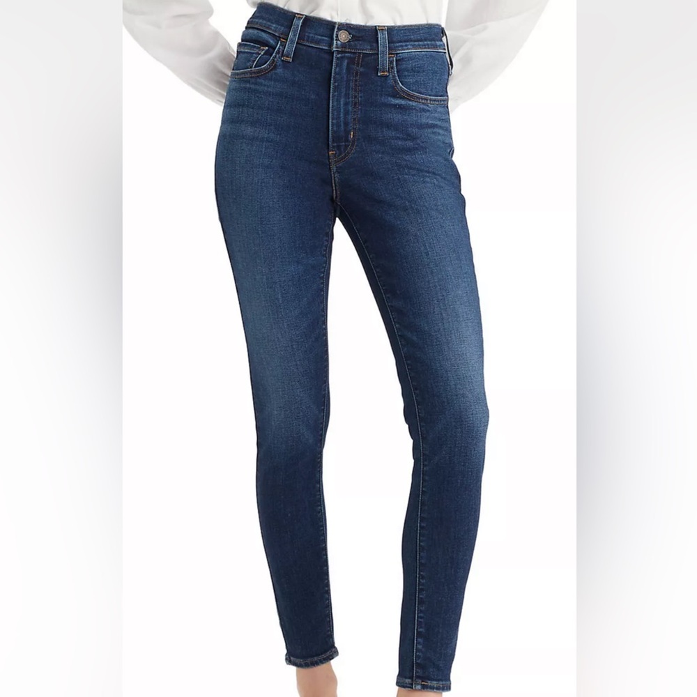 Levi's 720 High Rise Super Skinny Jeans - Medium Wash